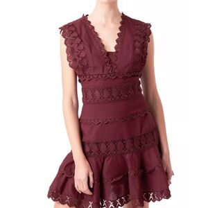 Endless Rose
Burgandy Plunging Neck Lace Trim Dress